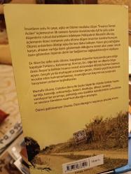 Giderken Bana Bir Şeyler Söyle - İnsanın Temel Acıları Üçlemesi 2