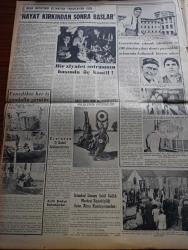 Yeni İstanbul Gazetesi - 21 Eylül 1953 - Hiçbir Şey Yapamayan Belediyeler Yazan Mustafa Nermi Köşe Yazısı - Lavrenti Beria'nın Rusya'dan Kaçtığı İddia Ediliyor - Mareşal Papagos Roma'ya Gidiyor - Sovyetlerin Kuzey Kore'ye Yardımları - İktisadi Kalkınma İçin Bankalarımızın İşbirliği - Fenerbahçe Enosis'i 4 0 Yendi - Demokrat Parti'nin Dünkü Toplantısı Muhalefete Dersini İyice Öğretmemişiz - Uzun Hikaye İmza Ticareti Yazan Mehmet Davaz Yazı Dizisi - İstanbul Türkiye Şarpi Birincisi Oldu - Pravda Gazetesi Amerikan Dışişleri Bakanı John Foster Dulles'ın Nutku Hakkında Bir Yazı Yayınladı - Ankara İstanbul İzmir Teknik Üniversite Radyosu Programı - Tarihten Sahifeler 1919 Mitingleri - Shakespeare'in Julius Caesar'ı  Filme Alındı - İnsan Hayatının Bilinmeyen Taraflarına Dair - Batı Berlinin Motosikletli Polislerinin Gösterileri - Rita Hayworth Evlenme Hikayeleri İle Rekor Kırdı - Türkiye Konkurhipikleri Ankara'da Yapıldı - Bursa'da At Yarışları Yapılıyor - Dünya Ağır Siklet Boks Şampiyonası