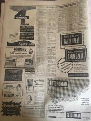 HÜRRİYET GAZETESİ  28 ŞUBAT 1967 YIL :6766--İnönü : Temel Haklar Kanununu ciddi bir kaygı ile beklemekteyiz --Mali Buhran Karşısındayız --Karısından korkan Asayiş Şubesi Müdürü Binbaşıyı Adliye de polisler korudu --Akaryakıta zam Meclis te kabul edildi --Şebeke Reisi Bir Kadın  : İranlı kaçakçıların ev sahibi konuştu  :Bunlar esrarengiz bir karı -koca idiler --Ortaokul öğrencisi teneffüste arkadaşını sırtından bıçakladı --Denize uçan cip te  askerle iki sivil  öldü --Bir Amerikalının evinde 300 parça  antika eşya ele geçirildi --Oyun topunu bomba zannederek  yolcu salonunu boşalttılar --Belediyeye bağlı konservatuar opera ve tiyatrolar zarar ediyor ---İsrail geçen sene atom bombası patlatmış ---Almanya da düzenlenen bir basketbol turnuvasından kovulduk --Göztepeliler : Her  çıkışın bir inişi vardır --Denizli Stad harap meydanına döndü --Bursalılar sabaha kadar eğlendiler --Milli takımının çalışmaları ve  kampları filme alınacak --Oyuncak Fuarına çocuklar giremedi --