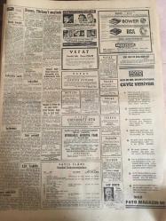 HÜRRİYET GAZETESİ 29 TEMMUZ 1965-Suzan Sözen--Irak jetleri Çukurca ya 7 bomba attı ---Kıbrıs Raporu --El değmemiş  bozuk para koleksiyonu ihraç ediyoruz ---Kıbrıs Türk Cemaati ayrı seçim yapacak ---Almanya da ki işçilerimiz bu yıl 500 milyon lira gönderecek ---Bursa olayı sanıklarından 8 i tahliye edildi --Dayısının oğlunu kalbinden vurdu --CKMP Nazı Tarzı ile ele geçirilmek  isteniyor --Oğlunu öldüren  emekli yarbay  20 yıla mahkum oldu ---Aşı  kampanyasına 2 Ağustos pazartesi günü başlanıyor ---İsrailli Yolcu Napoli de İskenderun gemisinden denize düşüp kayboldu --Mikrofonda 25 .Yıl  :Zeki Müren ---Beşiktaş yeni futbol sezonunu dün açtı --Fenerbahçe de yeni sezona bugün giriliyor --Beyoğluspor kulübü Sabri nin mukavelesini yarın temdit ediyor --İskenderun da ki Atatürk Stadyumunda Çökme Oldu --Emirgan kampındaki güreş çalışmaları devam ediyor --Meşhur John Charles topa veda etti --Federasyon Sabri Kiraz a izin vermedi ---Sosyete Gülü ,Aşığı ile Bir Olup Kocasını Öldürdü --