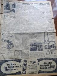 Cumhuriyet Gazetesi - 10 Aralık 1958 - İnsan Hakları Günü Yazan Nadir Nadi Köşe Yazısı - İktidarın Şiddet Tedbirleri İsteği Açıklandı - Demokrat Parti Grubu Dün Bir Tebliğ Yayınladı - Türk İş Başkanı Nuri Beşer'in İşsizlik Krizine Dair Açıklaması - İsmet İnönü Dün Yurt Gezisini Bitirip Ankara'ya Döndü - Bugün İnsan Hakları Evrensel Beyannamesinin 10. Yıldönümü - İsmet İnönü'nün Elini Öpen Hemşireler Bakanlık Emrine Alındı - Yangın Tehdidi İstanbul'da 48 Ahşap İlkokul Binası Var - Doktor Jivago Yazan Boris Pasternak Yazı Dizisi - Ne Ekersen Yazan Ömer Sakıp Yazı Dizisi - Edebiyat Fakültesi Bir Yahya Kemal'i Anma Töreni Tertipliyor - Rusya'da Hrutçef Bir Rakibini Daha Tasfiye Etti - Devlet Hastahanelerinde Tedavi Ücretli Olacak - Hollywood'u Ürküten Yeni Hastalık Akdeniz Çarpması - Fenerbahçe Karagümrük Cumartesi Oynayacaklar - Fenerbahçe'nin İlk Atletizm Konferansı Bugün - Haydar Eryentür Eyüp Kulübüne Antrenör Oldu