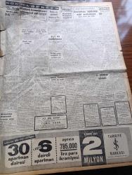 Cumhuriyet Gazetesi - 18  Kasım 1958 - Atatürk Üniversitesi Dün Erzurum'da Törenle Açıldı - Büyük Millet Meclisi Dün 13 Dakika Toplandı - CHP İle Hürriyet Partisinin Müşterek Toplantısı - Sudan'da Dün Askerî Bir Darbe Yapıldı - İsmet İnönü'nün Diyarbakır ve Siirt CHP İl Kongrelerine Mesajları - Nihat Erim Metin Toker Davası - Amerika'nın Türkiye'ye Bir Yıllık Yardımı - Maruf Sinema Yıldızı Tyrone Power'in Son Resmi - Doktor Jivago Yazan Boris Pasternak Yazı Dizisi - Türkçenin Gelişmesinde Halk Kaynaklarının Rolü Yazan Fakir Baykurt - Dünya Operaları Maria Callas'a Kapılarını Kapatıyor - Kübada İsyan Büyüyor - Atatürk'ün Sakladığı Eski Makaleleri Yazan Sermet Sami Uysal - Bursa'da Yahya Kemal'i Anma Töreni - Ankara'da Beşinci Tiyatro Ve Çin Resim Sergisi Yazan Lütfi Ay - Kaybettiğimiz Değerler Galib Vardar - Bu Hafta Profesyonel 1.Ligte Üç Müsabaka Var - Vefa Lokomotifle Değil Milli Namzetlerle Oynadı - Atatürk Kupası Okçuluk Müsabakaları - Di Stefano İstanbul'da Oynayabilir - Sana Yağ