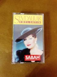 EMEL SAYIN - SEVDALILAR - KASET - SABAH GAZETESİ**