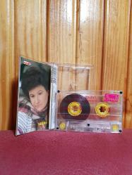 Selda Bağcan - Yürüyorum Dikenlerin Üstünde - Kaset / Kırmızı Bandrol