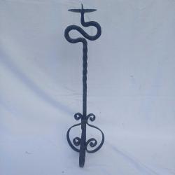 Ferforje Demir  Mumluk, Ayaklı