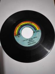 ABBAS SÜTÇÜ - 4 lü OYUN HAVALARI FİDAYDA - ANKARA OYUN HAVASI- MİSKET - MORKOYUN  45LİK MİNİ LP 10/6