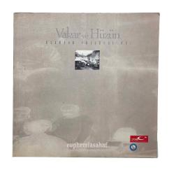 Vakar ve hüzün: Üsküdar fotoğrafları [Fotoğraf albümü]
