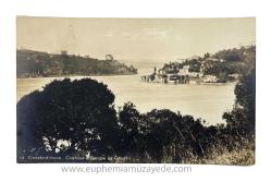 [KARTPOSTAL / OSMANLI DÖNEMİ - İSTANBUL] [Kandilli Tepesi ve Rumeli Hisarı Manzarası] Constantinople Chateau d'Europe et Candilli. Editör: J. Ludwigsohn, Karakeuy.