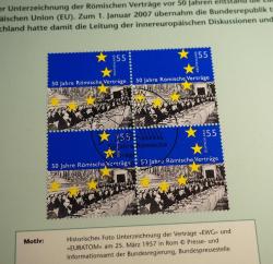2007 ALMANYA EUROYA GEÇİŞ TANITIM PULLARI ÖNLÜ ARKALI SAYFA 3 ADET 4'LÜ BLOK