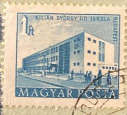 Macaristan Pulu - Magyar Stamp - Mektup Zarfından Kesilmiş  / Postadan Geçmiş Pul Filateli - DAMGALI - BUDAPEŞTE ŞEHRİ TEMALI PUL , 1 PARA - YABANCI PULLAR -NOSTALJİK DOĞUM GÜNÜ HEDİYESİ