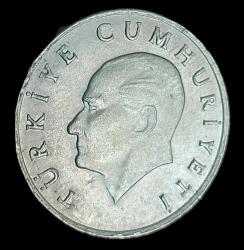 1984 20 Lira nadir sene