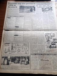 Cumhuriyet Gazetesi - 1 Ekim 1963 - Makarios Anayasa Tadilinde Türkiye'ye Müdahale Etme Hakkı Tanımıyor - Ecvet Güresin Köşe Yazısı - Keban Dünyanın En Büyük Barajın Olacak - Hü Dost Yazan Fikret Otyam Yazı Dizisi - Rusya İle Küba'nın Araları Açılıyor - Ulaştırma Bakanı İhsan Şeref Dura İstifa Etmem İçin Sebep Yok Dedi - Başbakan İsmet İnönü Dün Devlet Planlama Teşkilatının 3. Yıldönümünde Konuşma Yaptı - Müşfik Ve Yıldız Kenter Dün Bir Basın Toplantısı Yaparak Gezi İntibalarını Anlattılar - İlhan Selçuk Köşe Yazısı - Parisli Gözde Çeviren Hatice Vildan Yazı Dizisi - Şehir Tiyatroları Faaliyete Geçiyor - Şanlı Kadırgalar Yazan Feridun Fazıl Tülbentçi Yazı Dizisi - Cezayir'de Berberiler Kahrolsun Diktatör Ben Bella Diye Bağırdılar - Gestapo Şefi Heinrich Müller'in Mezarı Açıldı - New York'un Esrarı Çizgi Roman - Türk Viskisi Tek Rakısı Filiz Çayı Piyasaya Çıktı - Otomasyon Çağı Başlamak Üzere - Dün Gece Yeşilköy Hava Alanına 3 Uçak Dolusu Sporcu Geldi - Galatasaray Beşiktaş Maçı