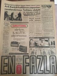 YENİ SABAH GAZETESİ 2 MART 1963 YIL :25 SAYI :8610---Aralıksız yağan kar İstanbul da halkı  telaşlandırdı ---Anayasa Mahkemesinden Kira Kurumun İptali İstendi --61 Dönem için Yd.Sb adayları eğitime 1 Nisan günü başlıyor --İzmirli Chessman dün sabah asıldı --Fransa Hükümeti grevci işçilere ültimatom verdi ---Barzani yeni Irak idaresini  tehdit etti ---Aylıklı Atlas : Siyavuşgil --Arif Kerkük katliamını yapanları  cezalandırmayı Türklere  vadetti --Düğmeli telefonlar imaline  başlanıyor ----Haftanın başarılı komedisi : Ateşli Dilber --Sinemalar : Hürriyet  fedaisi , Kızların Sevgilisi , Hancı dan sonra yolcu ---Lider Beşiktaş İz.Spor ile bugün  karşılaşıyor ---Bekata Stadlardaki hadiseler için sert  tedbirler alacak ---Fenerbahçe ,Dz.H.Okulu ile bu gece oynuyor ---Galatasaray Ankara ya gitti --N.Ökmen tahliye edildi ---Çanakkale de kıştan okullar  tatil edildi --