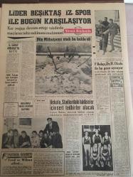 YENİ SABAH GAZETESİ 2 MART 1963 YIL :25 SAYI :8610---Aralıksız yağan kar İstanbul da halkı  telaşlandırdı ---Anayasa Mahkemesinden Kira Kurumun İptali İstendi --61 Dönem için Yd.Sb adayları eğitime 1 Nisan günü başlıyor --İzmirli Chessman dün sabah asıldı --Fransa Hükümeti grevci işçilere ültimatom verdi ---Barzani yeni Irak idaresini  tehdit etti ---Aylıklı Atlas : Siyavuşgil --Arif Kerkük katliamını yapanları  cezalandırmayı Türklere  vadetti --Düğmeli telefonlar imaline  başlanıyor ----Haftanın başarılı komedisi : Ateşli Dilber --Sinemalar : Hürriyet  fedaisi , Kızların Sevgilisi , Hancı dan sonra yolcu ---Lider Beşiktaş İz.Spor ile bugün  karşılaşıyor ---Bekata Stadlardaki hadiseler için sert  tedbirler alacak ---Fenerbahçe ,Dz.H.Okulu ile bu gece oynuyor ---Galatasaray Ankara ya gitti --N.Ökmen tahliye edildi ---Çanakkale de kıştan okullar  tatil edildi --