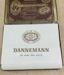 Eski Brezilya Menor 10 adet puro metal kutuda dolu kullanılmamış kolleksiyonluk 10 x 13 cm