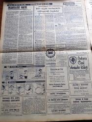 Cumhuriyet Gazetesi - 22 Temmuz 1967 - 12 Saat Devamlı Çalışan Meclis TİP Milletvekili Çetin Altan'ın Dokunulmazlığını Kaldırdı - Çetin Altan Anayasa Mahkemesine Başvuruyor - Sosyalizm Anayasanın Müsaade Ettiği Nispette 141 142'nin Dışındadır - İsmet İnönü Kıbrıs'ta Federasyonda Israr Edilmelidir - Aylak Musa Karikatür - Fransasız NATO Yazan Feridun Akkor - Rusya Ve Amerika Bir Tasarı Üzerinde Birleşmek Yolunda İsrail'i Tanımaktansa Mısır'ı Terk Ederiz - Papa İyi Niyetli Kişilerle Doğrudan Temas Edecekmiş - Türkiye Üzerinde Pazarlıklar Yazan Mehmet Barlas Yazı Dizisi - Dişi Bond Çizgi Roman - Garth Çizgi Roman - Tiffany Jones Çizgi Roman - Malkoçoğlu Konu Ve Resim Ayhan Başoğlu - Sinemada Özgürlüğün Sınırlarını Sansür Kısıtlıyor - Fenerbahçe Bugün Sezonu Açıyor - Basketbol Milli Takımımız Bugün Tahran'a Gidiyor