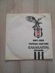 Efemera - Beşiktaş plak 1981 1982  şampiyon Beşiktaş  Türkiye liginde Karakartal zirvede - kitantik - kitaLog
