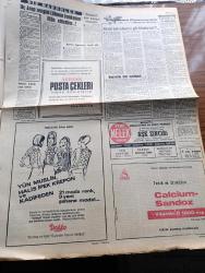 Cumhuriyet Gazetesi - 17 Ekim 1966 -Adamo- İsmet İnönü'nün Adnan Menderes Fatin Rüştü Zorlu Hasan Polatkan'ın İdamlarını Önlemek İçin Cemal Gürsel'e Yazdığı Mektup Açıklandı - İsmet İnönü Ölüm Kararlarının İnfazı Milli Menfaatlere Her Surette Aykırıdır - Cumhurbaşkanı Cevdet Sunay Deprem Bölgesinde Geceyi Çadırda Geçirdi - Kemal Satır İsmet İnönü İdamlarını Asla Desteklemedi - Boğazda Deniz Otobüsü Çalışacak - Ölüm Orucu Yurda Yayılıyor - Rusya'yı Moskova'da 2 0 Yendik - İlhan Selçuk Köşe Yazısı - Haftanın Panaroması Yazan Mehmet Barlas - Kaplumbağalar Yazan Fakir Baykurt Yazı Dizisi - Ankara'da Bir Rus Ajanı Yazan O. Penkovski Yazı Dizisi - James Bond Çizgi Roman - Malkoçoğlu Konu Ve Resim Ayhan Başoğlu - Şu Bizim Rumeli Yılmaz Çetiner Yazı Dizisi - Fenerbahçe İran Milli Takımı İle Yenişemediler - Spor Toto Kupası Altınordu Finalist Eskişehir Elendi - Avrupa Basketbol Şampiyonlarının 1966 67 Kuraları Dün Çekildi - 4 3 3'ün Kahraman Ruhu Kazandı