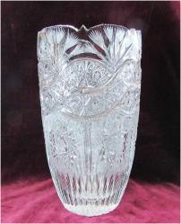 ViNTaGe KRİSTAL KeSMe CAM BÜYÜK VAZO....