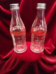 COCA COLA AMBLEMLİ CAM ŞİŞE TUZLUK BİBERLİK 428