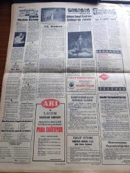Cumhuriyet Gazetesi - 11 Eylül 1967 - Günün Notları Yazan Ecvet Güresin Köşe Yazısı - Türk Yunan Zirve Konferansı Başarısızlıkla Sonuçlandı - 13 Saat 40 Dakika Süren Çalışmalar Sonunda Ortak Bildiri Yayınlandı - Süleyman Demirel Yunanistan'da Tezahüratlar Karşılandı - Bülent Ecevit Karşıyaka Ve Bornova'da Konuştu - Siyasal Tasfiye Yazan Profesör Bahri Savcı - Patron Kim Yazan İlhan Selçuk Köşe Yazısı - İsrail Savunma Bakanı Moşe Dayanıklı İsrail'de Mültecilere Yer Yok Dedi - Haftanın Panaroması Yazan Mehmet Barlas - Burhan Felek Köşe Yazısı - Dişi Bond Çizgi Roman - Garth Çizgi Roman - Tiffany Jones Çizgi Roman - İstanbul Ankara Radyosu Programı - Haftanın Sosyal Olayları - Fındık Tefecileri Yazan Yılmaz Çetiner Yazı Dizisi - Orhan Kemal'in Asaf Çiyiltepe Tarafından Sahneye Konan 72. Koğuş Adlı Oyunu - Durdurun Dünyayı İnecek Var Oyunundan Bir Sahne - Genco Erkal - Erkan Yücel - Galatasaray 2 Mersin İdmanyurdu 1 - Grekoromen'de 6 Şampiyonluk Kazandık - Fenerbahçe 3 Feriköy 0 - Voleybol