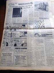 Cumhuriyet Gazetesi - 17 Eylül 1967 - Günün Notları Yazan Ecvet Güresin Köşe Yazısı - Ticaret Bakanı Ahmet Türkel'e Göre Zeytinyağı Skandalı İhracatımızı Etkilemedi - İhraç Edilen Yağlar Kontrolden Geçecek - Romanya Türkleri Süleyman Demirel'e Tezahürat Yaptılar - Vatani Görev Yazan Fikret Otyam - Bülent Ecevit İrticaın Başı Başbakan Süleyman Demirel'dir - Aylak Musa Karikatür - İlhan Selçuk Köşe Yazısı - Burhan Felek Köşe Yazısı - Mao Kendi Mezarını Hazırlıyor - Dişi Bond Çizgi Roman - Garth Çizgi Roman - Tiffany Jones Çizgi Roman - Fındık Tefecileri Yazan Yılmaz Çetiner Yazı Dizisi - Fenerbahçe Vefa'ya Takıldı 1 1 - İsmail Akçay Maratonda İkinci Oldu - Beşiktaş Viyana'ya Gitti - Milli Bisikletçimiz Rıfat Çalışkan Dün Yurda Döndü - Cinsiyet Testinde Kadınlık Ölçülerine Uymayan Bir Şampiyon Diskalifiye Edildi - Balkan Masa Tenisi Şampiyonası 1967 - Akdeniz Oyunlarında Son Madalya Durumu - Basketbolda Yunanistan'ı 87 84 Yendik