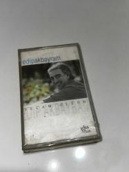 EDİP AKBAYRAM-SELAM OLSUN SIFIR AMBALAJINDA