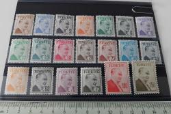 1957 ATATÜRK ÇİFT ÇİZGİ ÇERÇEVELİ PORTRE MNH TAM SERİSİ 2024 KATALOK DEĞERİ;145.00TL M3ÇÇÇ2