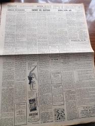 Cumhuriyet Gazetesi - 14 Şubat 1965 - Asıl Dava Yazan Nadir Nadi Köşe Yazısı - Bütçe 197'ye 225 Oyla Reddedildi - İsmet İnönü İstifa Etti - Cemal Gürsel Yeni Başbakanı Tayin İçin Yarın Sabahtan İtibaren Temaslara Başlayacak - İsmet İnönü Ve Ekrem Alican İkinci Koalisyonu Tartıştılar - Yeni Bir Dönem Yazan Ecvet Güresin Köşe Yazısı - Adalet Partisi Genel Başkanı Süleyman Demirel Söylenecek Bir Şey Yok Dedi - İlhan Selçuk Köşe Yazısı - Bozkırdaki Çekirdek Yazan Kemal Tahir Yazı Dizisi - Rusya Vietnam'da Amerika İle Savaş İhtimalinden Endişe Ediyor - Elizabeth Taylor Zayıflamanın Sırrını Buldu - Malkoçoğlu Konu Ve Resim Ayhan Başoğlu - Marilyn Monroe Ernest Hemingway Robert Young Birbirlerine Hiç Benzemeyen İnsanlardı Fakat Hepsinin Sonu Aynı Oldu - Gina Lolllobrigida Yeni Filmi İçin Sarışın Oldu - James Bond Çizgi Roman - Nimbüs Karikatür - Beşiktaş Kader Maçını Galatasarayla Oynuyor - Galatasaray Kongresini Suphi Batur Kazandı - Fenerbahçe Çamur Ve Feriköy'ü Yendi - Spor Bilmeceleri