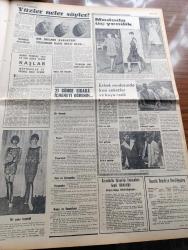 Cumhuriyet Gazetesi - 23 Şubat 1965 - Günün Notları Yazan Ecvet Güresin Köşe Yazısı - Suat Ürgüplü Görevi İsmet İnönü'den Devraldı Fotoğraf - İsmet İnönü Kabine Arkadaşlarına Ziyafet Verdi - Lise Mezunları Yedek Assubay Olacak - Salihli'de Deprem Durdu Sel Başladı - CHP Genel Sekreter Yardımcısı Suphi Baykam Hükümet AP Hükümeti Değil Diye Kaçmak Yok - Dünya Boks Şampiyonu Muhammed Ali Clay'ın Evine Kundak Sokuldu - Laf Değil Realite Yazan İlhan Selçuk Köşe Yazısı - Bozkırdaki Çekirdek Yazan Kemal Tahir Yazı Dizisi - Burhan Felek Köşe - Saygonda General Han Yenilgiyi Nihayet Kabul Etti - Ay'a İnsan Göndermek Tehlikeli Mi Olacak - Malkoçoğlu Konu Ve Resim Ayhan Başoğlu - Poto Poto Yazan Erich Von Strocheim Yazı Dizisi - Carroll Baker Her Fırsatta Soyunmasının Sebebini Anlattı - James Bond Çizgi Roman - Trabzon İdmanyurdu'nun Galibiyeti Trabzon'da Halkı Sokaklara Döktü - Puppo Sandro'ya Göre Futbol Yalnız Anadolu'da İlerliyor - 1962 Dünya Kupasını 1 Numaralı Kalecisi Çek Schroif