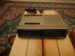 DUGENA RF 2479 Vintage Radyo - Alarm - Saat  (arızalı)
