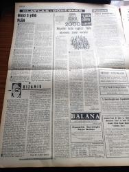Cumhuriyet Gazetesi - 27 Şubat 1965 - Boşuna Gayretler Yazan Nadir Nadi Köşe Yazısı - Yedek Astsubaylık Süresi 2 Yıl Olacak - Meclis Ve Senatoda Hükümet Programı Okundu - Süleyman Demirel İnşaat Mühendisleri Kongresinde Konuştu - Kızamık Yazan Profesör Doktor Sadi Irmak - Tehlikeli Hastalıklarımız Yazan İlhan Selçuk Köşe Yazısı - Zenci Müslümanların Kongresi Gergin Bir Hava İçinde Açıldı - El Elden Üstündür Sülün Osman Dolandırıldı - Yunus Emre'nin Mezarı Bir Türlü Paylaşılamadı - Genç Oyuncu Sema Özcan Sahnede Yıldız Kenter'in Elinde Patlayan Silahla Yaralandı - Frank Sinatra Gina Lolllobrigida İle Beraber Parlayan Süngüler Filminin Bir Sahnesinde Fotoğraf - James Bond Çizgi Roman - Malkoçoğlu Konu Ve Resim Ayhan Başoğlu - Poto Poto Yazan Erich Von Strocheim Yazı Dizisi - Beşiktaş Lig Sonuncusu Beykoz İle Oynuyor - Fenerbahçe 2. Başkanlığından İstifa Eden Müslim Bağcılar Yardımı Kesmiyor Fakat - Spor Toto'ya 3 Yedek Maç Konuluyor - Basketbolda Fenerbahçe Şampiyonluğu Garantiledi