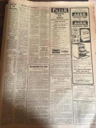 YENİ SABAH GAZETESİ 17 EKİM 1963 YIL :26 SAYI :8834--Lokomotif olayı dün de görüşüldü : Adalet Partili bir  hatip İhsan Ş.Dura nın milletin hakkını korunmadığını ileri sürdü --Müstakil aday Mümtaz Tarhan Her Davanın Çaresi Bulunur Dedi --İnönü Azizoğlu nun da istifası için diretiyor ---Avukatı ,hakim ve sanığı da kadın dava --Gaziantep te askeri bir kamyon devrildi 7 er öldü ,2 yaralı var ---Yeni döviz kurları ilan edildi ---Bol keseden bağışlama :Siyavuşgil --14 Kanser çeşidi yeni ilaçlarla yok ediliyor --Fenerbahçe ikinci turda ---Beşiktaş ,Bükreş de Rapid ile oynuyor --France Football Galatasaray dan ateşli bir takım diye bahsediyor ---Galatasaray bugün İzmir e gidiyor --Türkiye -İsrail Milli Baltrap Karşılaşması Bugün Başlıyor ----Adayların Şu Silik Manzarası --