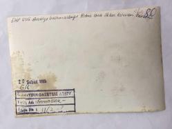 YEŞİLÇAM'IN YILDIZI FATMA GİRİK'İN ORİJİNAL FOTOĞRAFI - 1989 SEÇİMLERİNDE SOSYAL DEMOKRAT HALKÇI PARTİ SHP'DEN ŞİŞLİ BELEDİYE BAŞKANI SEÇİLEN FATMA GİRİK'İN BAŞKANLIK SÜRECİNDE ÇEKİLMİŞ BİR FOTOĞRAFI - FATMA GİRİK BELEDİYE BAŞLANLIĞINI ALDIKTAN SONRA İLK KEZ KÜRSÜYE ÇIKIP KONUŞMA YAPARKEN - SİYAH & BEYAZ - 18 x 12 cm EBADINDA