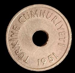 1951 Delikli 1 Kuruş Çil