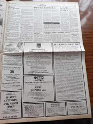 Cumhuriyet Gazetesi - 7 Temmuz 1993 - Erzincan'da Kanlı Baskın 28 Ölü - PKK Kemaliyenin Başbağlar Köyünü Bastı - Aziz Nesin'in  Tahrif Edilerek Gerekçe Yapılan Sivas Konuşmasının Tam Metni - Sivas Ayaklanması İçin Araştırma - Azeri Petrolü Türkiye'den Geçecek - Sivas Madımak Katliamını Protestoya Dayak Ve Gözaltı - Şeriatçı Alevi'yi Neden Yakar Yazan İyi İlhan Selçuk Köşe - Ozan Asım Bezirciye - Başbakan Tansu Çiller Liderliğinde Yeni Hükümet Anıtkabir'de - Kara Ses Cemalettin Kaplan'a Göre Suçlu Kemalist Devlet - Şeriatçılar Hala Aziz Nesin'in Kelimesinin Peşinde - Uzanlar Ve Ayan'a Büyük Gözaltı - Kuzey Irak Kürtleri Aç - Rauf Denktaş Eroğlu Hükümeti Federasyonda İnanmıyor Dedi - Uğur Mumcu'nun Son Araştırması Kürt Dosyası - Trafik Kazası Geçiren Galatasaraylı Muammed Futbolu Bırakıyor Mu - Fenerbahçe Bankası 94'te Hizmetinizde - Çatalca At Yarışı Merkezi Olacak - Erman Toroğlu Kokart Takamayacak - Boşnakların Dramı Bosna Cehennemi Yazan Ergin Hacıosmanoviç Yazı Dizisi