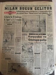YENİ SABAH GAZETESİ 21 OCAK 1963 YIL :25 SAYI :8572--Devlet Turizmle Uğraşamayacak ---Talebelerin Celal Bayar ı Ziyaretine Müsaade Verilmedi ---Yeni Af Tasarısı Meclise Veriliyor --Kutuplardan yeni bir soğuk dalgası geliyor ---Keban Barajı için Almanya kredi açacak --Aya Yani kilisesi üçüncü  defa  soyuldu --Kasım Kürtleri teslim olmaya  davet etti ---İstanbul Dökülüyor : Siyavuşgil --12,5 liraya satılan on beş yaşında bir kız ele geçti --Şehirde ki  bozuk yollara hiç kimse  sahip  çıkmıyor ---2 Milyonluk kaçak eşya ele geçti ---Orhan Boran ve Küçük Orkestra --Zeki Müren Ramazan da çalışmayacak --Can lı  Venezia Milan 2-1 yendi --Milan Bugün Geliyor --Galatasaray ın B kadrosu B.Spor a 3-2 yenildi --Karşıyaka ve Göztepe galip --İst.Spor ,Kasımpaşa ile yenişemedi :1-1--Tehir  maçları bugün ve yarın oynanacak ---H.Tepe :1 A.Gücü :1--Çocuk felci vakaları artıyor ---