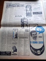 Milliyet Gazetesi - 12 Kasım 1970 -  De Gaulle Bugün Toprağa Veriliyor - ODTÜ Mali Sıkıntı İçinde - Uçak Kaçıran İki Öğrenciye Siyasi İltica Hakkı Tanıyoruz Rus Pilotu Ve Bir Yolcuyu Veriyoruz - İş Kanunu Bugün Yürürlülükten Kalkıyor - Türkiye Güzeli Afet Tuğbay Dün Alışveriş Yaptı Bugün Balmumu Heykel Müzesine Gidecek - Şoförlerin Boykotu İstanbul'da Hayatı Durduramadı - Burhan Felek Köşe Yazısı - Su Elektrik Otobüs Ve Sinema Zamları Sırada - Evli Bir Kadının Günlüğünden Yazan Peride Celal Yazı Dizisi - Hoş Memo Karikatür Çizen Al Capp - Johnny Hazard Çizen Frank Robbins - Boncuk Karikatür Walt Disney - Karaoğlan Yazan Ve Çizen Suat Yalaz - Murat Davman'ın Son Macerası İki Kere İki On İki Eder Yazan Ümit Deniz Yazı Dizisi - Kadro Hareketi Yazan Şevket Süreyya Aydemir Yazı Dizisi - Atatürk'ün İdeolojisi Yazan Yakup Kadri Karaosmanoğlu Yazı Dizisi - Kral Öldü Yaşasın Kral Mini Şort Modası - İzzet Günay Hey Dergisi 18 Kasım'da Çıkıyor Dedi - Kulüp İdarecileri İsmet Sezgin İle Anlaştı