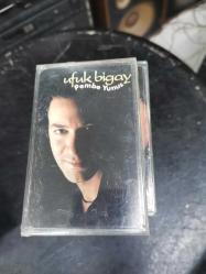 UFUK BİGAY PEMBE YUNUS KASET SIFIR AMBALAJINDA