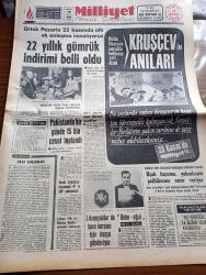 Milliyet Gazetesi - 16 Kasım 1970 - Ortak Pazarda 23 Kasım'da Altı Ek Anlaşma imzalıyoruz - 22 Yıllık Gümrük İndirimi Belli Oldu- Siklon Sebebiyle Pakistan'da Bir Günde 15 Bin Ceset Toplandı - CHP'li Aleviler Genel Sekreter Bülent Ecevit'i Destekliyor - Uçak Kaçırma Yakınlaşma Politikasına Zarar Veriyor - Hangisi Daha Güzel Dünya Güzellik Yarışması Adayları Fotoğraf - Abdi İpekçi Köşe Yazısı - Evli Bir Kadının Günlüğünden Yazan Peride Celal Yazı Dizisi - Karaoğlan Yazan Ve Çizen Suat Yalaz - Murat Davman'ın Son Macerası İki Kere İki On İki Eder Yazan Ümit Deniz - Hoş Memo Karikatür Çizen Al Capp - Johnny Hazard Çizen Frank Robbins - Sahne Aşkları Çizen Leonard Starr - Kadro Hareketi Yazan Şevket Süreyya Aydemir Yazı Dizisi - Galatasaray 4 Dakikada Yok Oldu - Beşiktaş Samsunspor Karşısında Son Beş Dakikada Devrildi - Fenerbahçe Göztepe Karşısında Galibiyeti Kaçırdı 0 0 - Şükrü Gülesin - Gündüz Kılıç