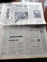 Milliyet Gazetesi - 10 Ekim 1970 - İsmet İnönü Ortadoğu Olaylarına Karışmayalım - Başbakan Süleyman Demirel Bulgaristan'dan Döndü İşbirliği İçin Anlaşma Oldu - Veliler Levent Lisesi'ni Bastı - CHP Genel Sekreteri Bülent Ecevit Kemal Satır'a Cevap Vermiyor - Milliyet 1970 Türkiye Güzelini Seçiyor Adaylar Fatma Belgen - Burhan Felek Köşe - Kuzey Vietnam Nixon'un Teklifini Reddetti - Hoş Memo Karikatür Çizen Al Capp - Johnny Hazard Çizen Frank Robbins - Sahne Aşkları Çizen Leonard Starr - Allahlık Ali Bey Çizen Swan - Boncuk Karikatür Walt Disney - Karaoğlan Yazan Ve Çizen Suat Yalaz - Tehlikeli Çocuk Çeviren Nihal Akkaya Yazı Dizisi - Şeytanistan Yazan Ali Yüce Yazı Dizisi - Nasır Kalan Arap Alemi Yazan Metin Toker Yazı Dizisi - Kaygısızlar Jimi Hendrix'i En Son Biz Dinledik Dedi - Zirvede 30 Melodi En Çok Satan Plaklar-- Almanların A ve Ümit Kadroları Açıklandı H.Schön  Netzer'i Takıma Almadı - Milli Takım Antrenörü Sabri Kiraz Oyuncuları Uyardı Aman Bu Hafta Sakatlanmayın