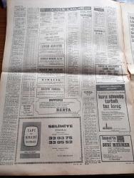 Milliyet Gazetesi - 19 Ekim 1970 - Sağlık Bakanı Vedat Ali Özkan Kolera'nın 2,5 Ay Önce Çıktığını Teşhis Konamadığını Açıkladı - İsmet İnönü Grup Başkanvekilleri Teftiş Edip Emir Veremez Dedi - Büyük Kongre Hazırlığı Başladı - Burhan Felek Köşe Yazısı -  Sovyet Komünist Partisi Organı Pravda Gazetesi Uçak Kaçıran Şoför Bir Ahlaksızdı - Enver Sedat Görevini Nasır'ın İdeallerine Uygun Olarak Yapacak - Türk Kanser Derneği Uyy Balon Dünya'nın Galasından Yirmi Bin Lira Gelir - Ayfer Tuzcu Amerika'da Türkiye'yi Tanıtıyor - Evli Bir Kadının Günlüğünden Yazan Peride Celal Yazı Dizisi - Karaoğlan Yazan Ve Çizen Suat Yalaz - Hoş Memo Karikatür Çizen Al Capp - Johnny Hazard Çizen Frank Robbins - Sahne Aşkları Çizen Leonard Starr - Allahlık Ali Bey Çizen Swan - Karaoğlan Yazan Ve Çizen Suat Yalaz - Şeytanistan Yazan Ali Yüce Yazı Dizisi - İtiraf Yazan Arthur London Yazı Dizisi - Ali Poyrazoğlu Diyor Ki - Bu Haftaki Konuğumuz Dr. Sevil Akay Konumuz Ruhlar Alemi Hazırlayan Abdi İpekçi Köşe Yazısı