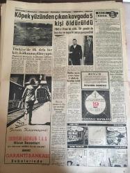 YENİ SABAH GAZETESİ 15 MART 1963 YIL :25 SAYI :8023--Emel Zorlunun mücevherleri kayıp olmuş --Mısır ,Suriye Irak birleşiyor --Bayar ın raporu dün Adli Tıbba gelmedi --Zeytinyağı fiyatları durmadan artıyor --AP İnönü ara seçim yapmağa davet etti --Lokomotif çalan hırsız İstanbul da yakalandı ---Yunan Meclisinde arbede çıktı :3 Mebus yaralandı ---Eh Artık : Siyavuşgil --Bidonlarla içme suyu satışı yasak ---Köpek yüzünden çıkan kavga da 5 kişi öldürüldü ---Türkiye de ilk defa bir köy ,kalkınma planı yaptı ---Buğday ununa çavdar katan 6 fabrikatör  savcılığa verildi --Konya ovasında bu yıl mahsul bereketli olacak ----Sinema :Vahşi Yol ,İlk Göz Ağrısı -- Sinemalar :Atlas : Avrupa Geceleri  ,İnci :Aşk Bekliyor ,Konak :Son bahar hatıraları ---Amerikan filmcileri işsizlikten şikayetçi ---Galatasaray ın hakeme yaptığı itiraz alay mevzuu oldu --Galatasaray Hezimete Uğradı : 5-0--Mazhar Zorlu :Altay bir puan alacak dedi ---Fenerbahçe -İTÜ Pazar Gecesi Karşılaşıyor ---