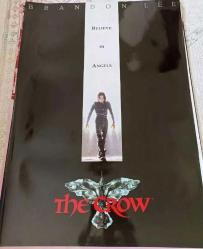 THE CROW - ÖLÜMSÜZ AŞK / BRANDON LEE, ERNIE HUDSON, MICHAEL WINCOTT - BİR ALEX PROYAS FİLMİ / AFİŞ 70*100 cm