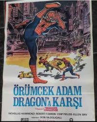 ÖRÜMCEK ADAM DRAGON'A KARŞI - FİLM AFİŞİ 1981