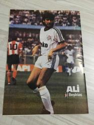 GELİŞİM SPOR DERGİSİ - SAYI 32 - 15 MART 1989 - HEDEF BARCELONA - FENERBAHÇE VS BEŞİKTAŞ - ERGUN HİÇYILMAZ - ATTİLA GÖKÇE - MONCAO - SÜLEYMAN SEBA - TAHSİN KAYA - İNTER - NAPOLİ - JUVENTUS - SAMPDORİA - ATALANTA - ROMA - MİLLAN - FİORENTİNA - LAZİO - PESCARA - COMO - VERONA - CESENA - LECCE - TORİNO - ASCOLİ - PİSA - BOLONGA - REAL MADRİD - BARCELONA - ATLETİCO MADRİD - VALENCİA - SEVİLLA - GİJON - CELTA VİGO - OSASUNA - ATLETİCO BİLBAO - REAL SOCİEDAD - MALLAGA - CADİZ - REAL BETİS - ESPANOL -  MARSİLYA - PSG - LİLLE - NİCE - LAVAL - LENS - BORDEAUX - BAYERN MÜNİH - BAYERN LEVERKUSEN - B.DORTMUND - FRANKURT - KÖLN - WENDER BREMEN - HAMBURG - STUTTGART - BOCHUM - KARŞIYAKA - SAKARYA SPOR - MALATYA SPOR - BOLUSPOR - ADANASPOR - FENERBAHÇE - MUSTAFA DENİZLİ - SARIYER SPOR - SAMSUN SPOR - BURSA SPOR - ALTAY SPOR - KAHRAMAN MARAŞ SPOR - ADANADEMİR SPOR - TRABZON SPOR - RİZES POR - ESKİŞEHİR SPOR - BEŞİKTAŞ - ANKARAGÜCÜ SPOR - KONYA SPOR - BEŞİKTAŞLI ALİ