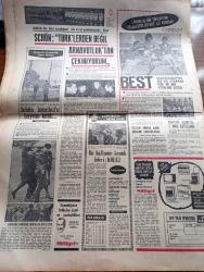 Milliyet Gazetesi - 15 Aralık 1970 - Emlak Vergisi 1 Yıl Ertelendi - Adalet Partisi İçin Önemli Günler Başlıyor - Süleyman Demirel İçin Çıkış Yolu Yok - 26'lar da Demirel Raporunu Görüştü - Ankara'da 590 Kilo Esrar Ele Geçirildi - İETT Personeli Protesto İçin İşi Yavaşlattı - Olayların İzinde Yazan İsmail Cem Köşe Yazısı - Refik Erduran Köşe Yazısı Türkiye'nin - Bask İçin Hürriyet - Evli Bir Kadının Günlüğünden Yazan Peride Celal Yazı Dizisi - Karaoğlan Yazan Ve Çizen Suat Yalaz - Murat Davman'ın Son Macerası İki Kere İki On İki Eder Yazan Ümit Deniz Yazı Dizisi - Hoş Memo Karikatür Çizen Al - Johnny Hazard Çizen Frank Robbins - Sahne Aşkları Çizen Leonard Starr - Kruşçev'in Anıları Yazı Dizisi - Gönül Ülkü Gazanfer Özcan Tiyatrosu Yanlış Hesap Oyunu Başladı - George Best Galatasaray'da Oynamak İçin 300 Bin Sterling İstedi - Basketbolda Bu Haftanın Konuk Lideri Kolej - Alman Milli Takım Antrenörü Helmut Schön İstanbul'a Hayran Kaldı - Emniyet Müdürü Futbolcu Dövüyor - Özcan Arkoç