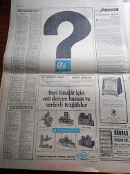 Milliyet Gazetesi - 22 Ekim 1970 - Kolera'dan Dün De  1 Kişi Öldü - Süleyman Demirel Başkan Kim Olsa Hücuma Uğrar - Amerikan Askeri Yardım Heyeti Başkanı Kayboldu - Kraliçe Taç Giyme Balosunda Seçiliyor - Ajda Pekkan - Emel sayın - Bir İstanbullu Şehirde Altında Madeni Bulmuş - Cezayirli Devrimci Lider Kerim Belkasım Öldürüldü - Evli Bir Kadının Günlüğünden Yazan Peride Celal Yazı Dizisi - Hoş Memo Karikatür Çizen Al Capp - Johnny Hazard Çizen Frank Robbins - Sahne Aşkları Çizen Leonard Starr - Allahlık Ali Bey Çizen Swan - Maruf Bey Çizen Martin - Karaoğlan Yazan Ve Çizen Suat Yalaz - Şeytanistan Yazan Ali Yüce Yazı Dizisi - İtiraf Yazan Arthur London Yazı Dizisi - Dünya Bankası Narenciye İçin Kredi Açacak - Futbol Simsarları Anadolu'yu Dolandırıyor - Almanların Ünlü Gol Makinesi Müller Dopingi Yaptığımızı İddia Edenler Delidir - Galatasaray Beşiktaş Pazarı Bekliyor - Fenerbahçeli Ogün Altıparmak Gol Krallığında İddialı - Galatasaray Teknik Direktörü Coşkun Özarı - Cemal Kamacı
