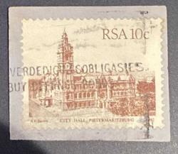Güney Afrika Pulu - South Africa  Stamp - Mektup Zarfından Kesilmiş  / Postadan Geçmiş Pul Filateli - Damgalı - Pietermaritzburg Belediye Binası Temalı Pul , 1982, 10 PARA - YABANCI PULLAR-NOSTALJİK DOĞUM GÜNÜ HEDİYESİ