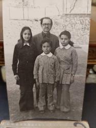 KRT11----ÖĞRETMEN VE ÖĞRENCİ ÇOCUKLAR FOTOĞRAFI